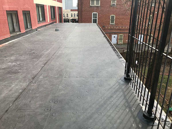 commercial roofing replacement